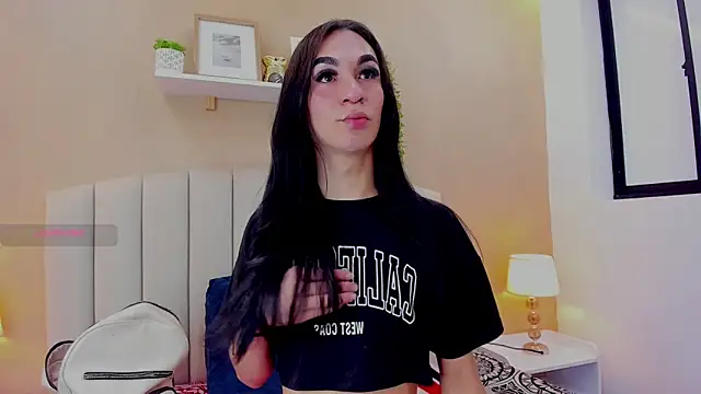 Mia thompson 19 online show from June 27, 8:26 pm
