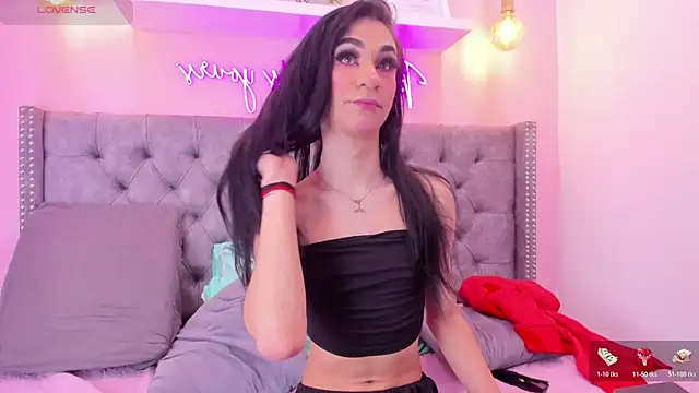 Mia thompson 19 online show from November 21, 5:26 pm