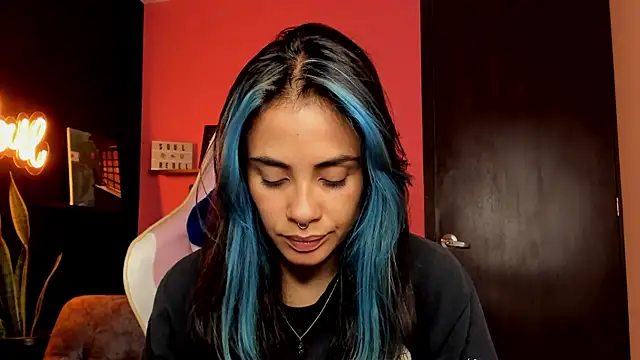Snapshot of Juanadearco5 chatting on October 12, 12:57 am Juanadearco5 online show from October 12, 12:57 am