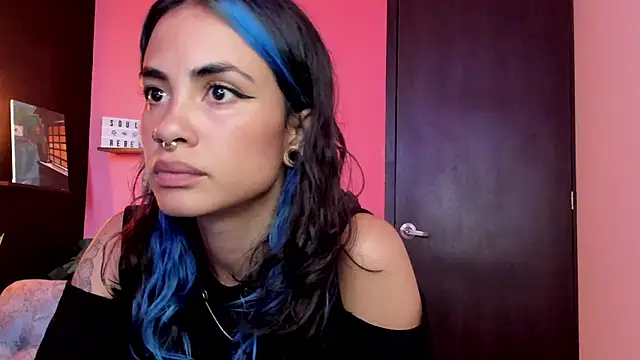Snapshot of Juanadearco5 chatting on October 21, 9:19 pm Juanadearco5 online show from October 21, 9:19 pm