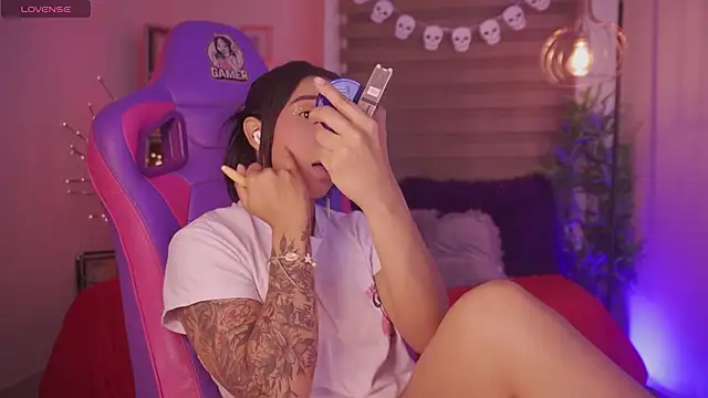 madelyn rose  online show from November 7, 3:01 am