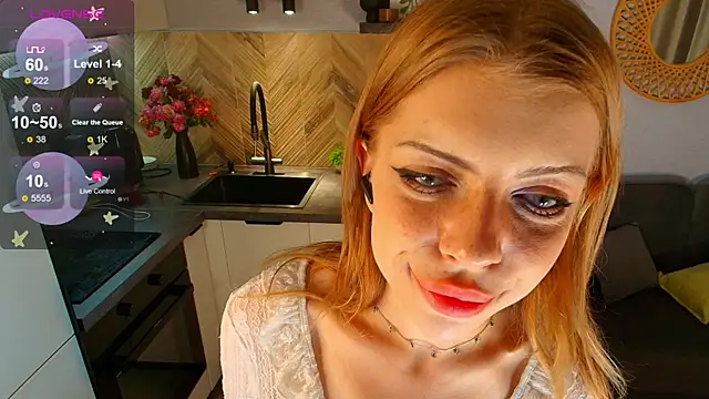 Hannah Carr online show from June 24, 11:42 am