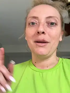 lezbean24 online show from March 21, 3:50 pm