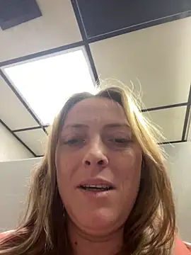 lezbean24 online show from February 13, 5:58 pm