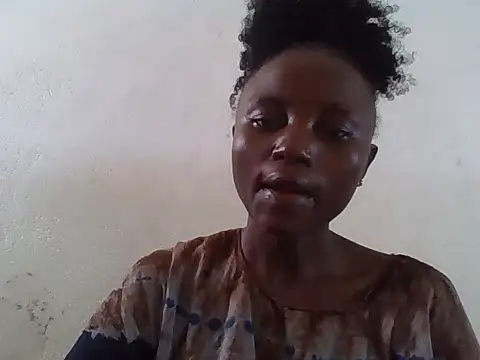 SexyNeedle22 online show from June 11, 8:22 am