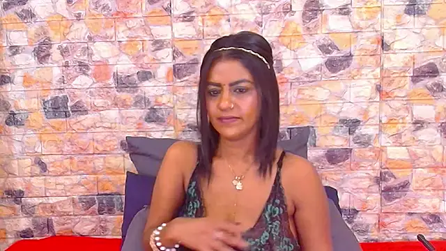 EroticSexyStripper online show from October 21, 4:38 am