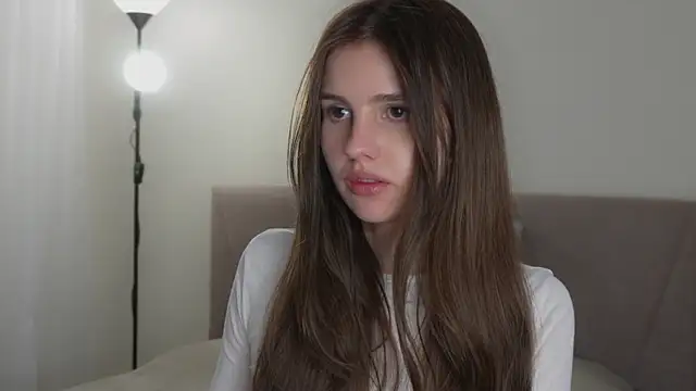 Fluffy-Angel online show from March 18, 5:18 pm