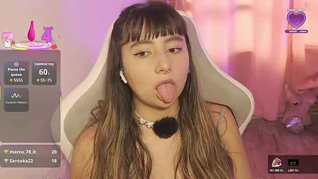 emitaa17228o online show from December 3, 8:22 pm