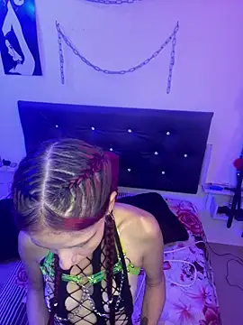 Little Naughtty online show from April 29, 1:25 pm