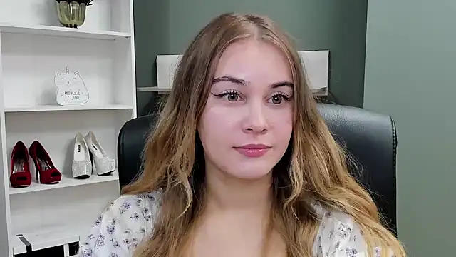 kitty valeria online show from November 6, 10:04 pm