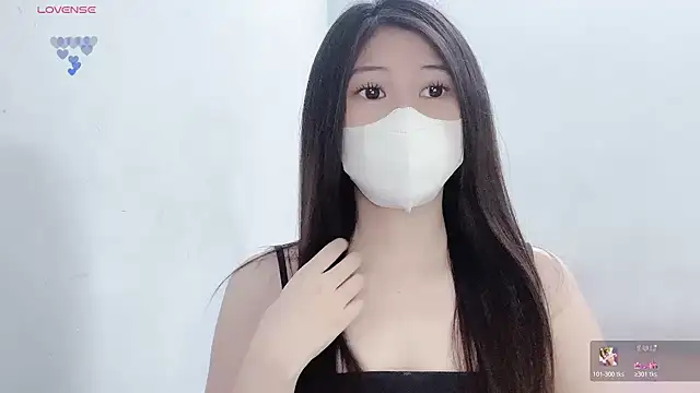 tanhxiu online show from February 7, 6:45 pm