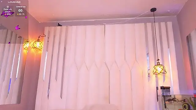 Megan Do Santos online show from July 30, 9:04 pm