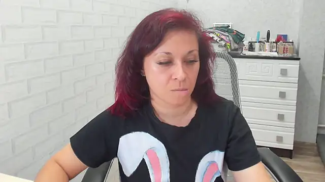 Snapshot of TeasyLana chatting on September 14, 7:45 pm TeasyLana online show from September 14, 7:45 pm