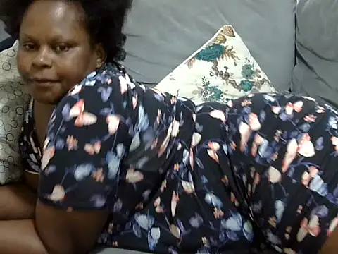 Pretty lilly02 online show from July 1, 10:26 am