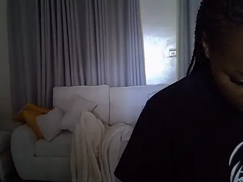 Queen loveer online show from March 16, 11:36 am