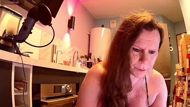 Endrocleia online show from June 1, 11:16 pm
