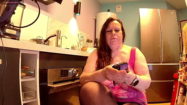 Endrocleia online show from February 4, 12:46 am