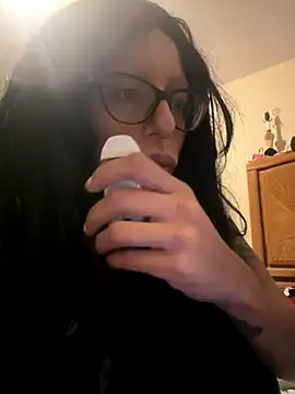 myloveforyouu online show from October 15, 12:30 pm