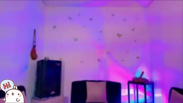 Lucidollts  online show from December 18, 8:08 am