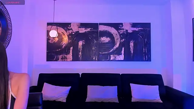 ValeriaRiveraX online show from March 6, 4:07 am