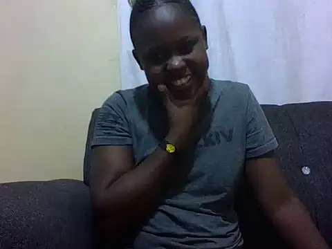 Sweetcecie01 online show from July 8, 9:06 pm