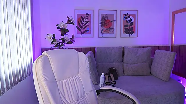 Anybuny online show from February 7, 7:18 pm