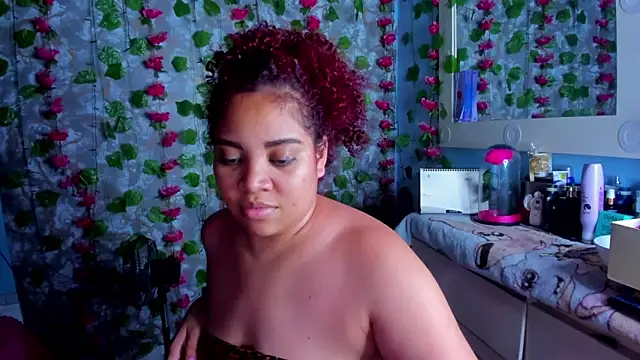 AngelaCoffee online show from April 26, 9:45 pm