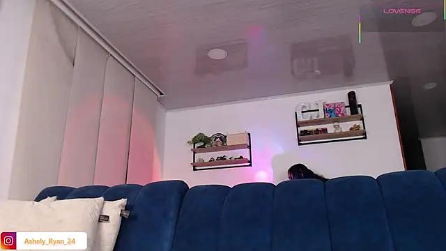 ashely ryan24 online show from July 8, 1:41 am
