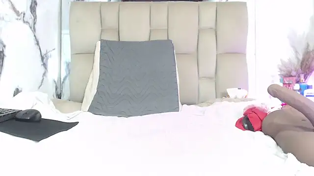 Rachele x online show from February 19, 2:05 pm