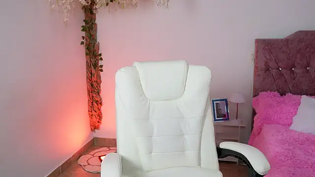 thin princess online show from November 16, 2:02 am