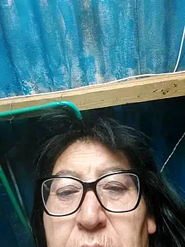 clarita 01 online show from July 15, 1:05 pm