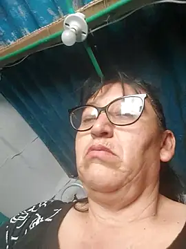 clarita 01 online show from January 13, 1:59 pm