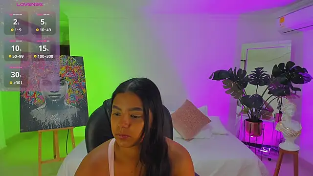 JANYLOVE   online show from April 7, 10:50 am