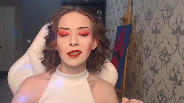 FascinatingEyess online show from July 10, 10:10 pm