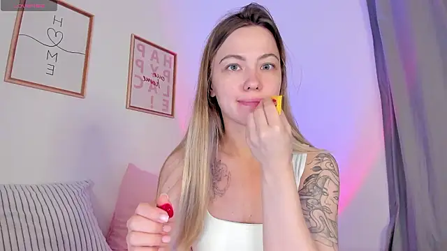 damn cutie online show from January 19, 12:34 pm