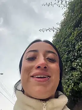 Ady 18 online show from March 5, 8:26 pm