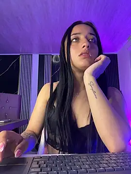 Ady 18 online show from July 9, 9:17 pm