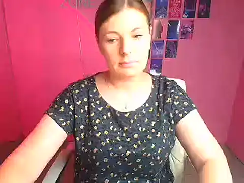 Lissmilf online show from July 12, 11:55 am