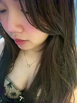 Hotellinh12 online show from January 11, 4:45 pm