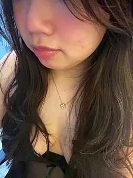 Hotellinh12 online show from December 16, 4:35 pm