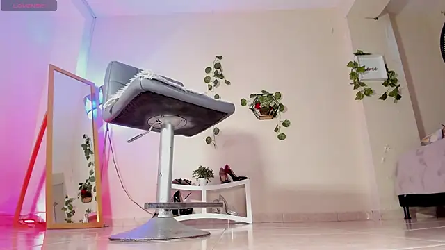 thais dreams online show from October 6, 12:33 pm