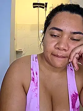 Watagatapitusberry1 online show from November 5, 1:55 am