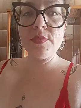 peachgirlmartyna online show from August 2, 1:36 pm