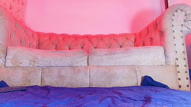 ann berlin online show from September 27, 3:14 am