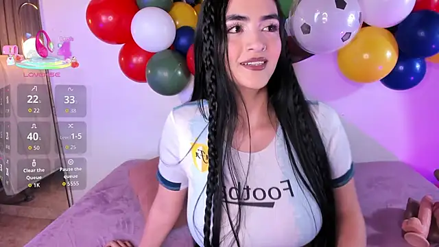 miel gomez online show from July 9, 10:44 pm