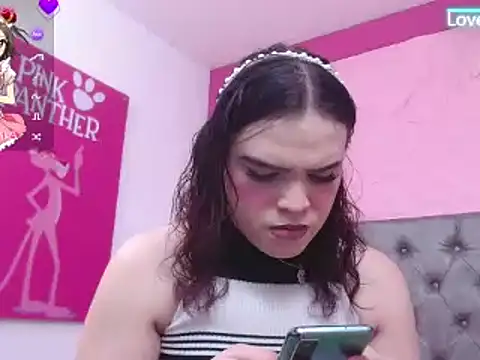 Pearl Michelts online show from July 29, 1:22 pm