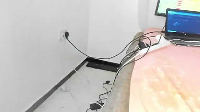 Natasha Spencer online show from February 3, 6:40 am