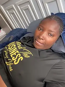 Naughty-sonia2 online show from September 13, 7:38 am