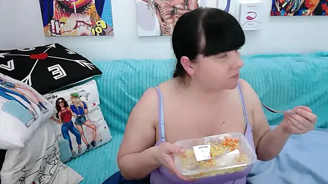 Sexy MALIKKA online show from December 5, 5:18 am