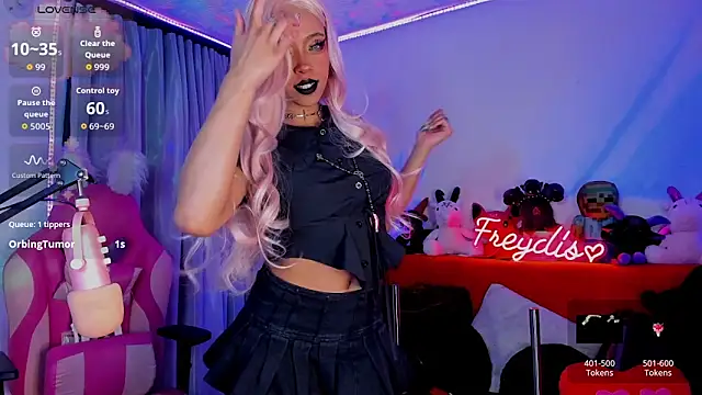 Miss freydis online show from February 14, 4:36 am